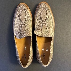 Snake Print Loafer